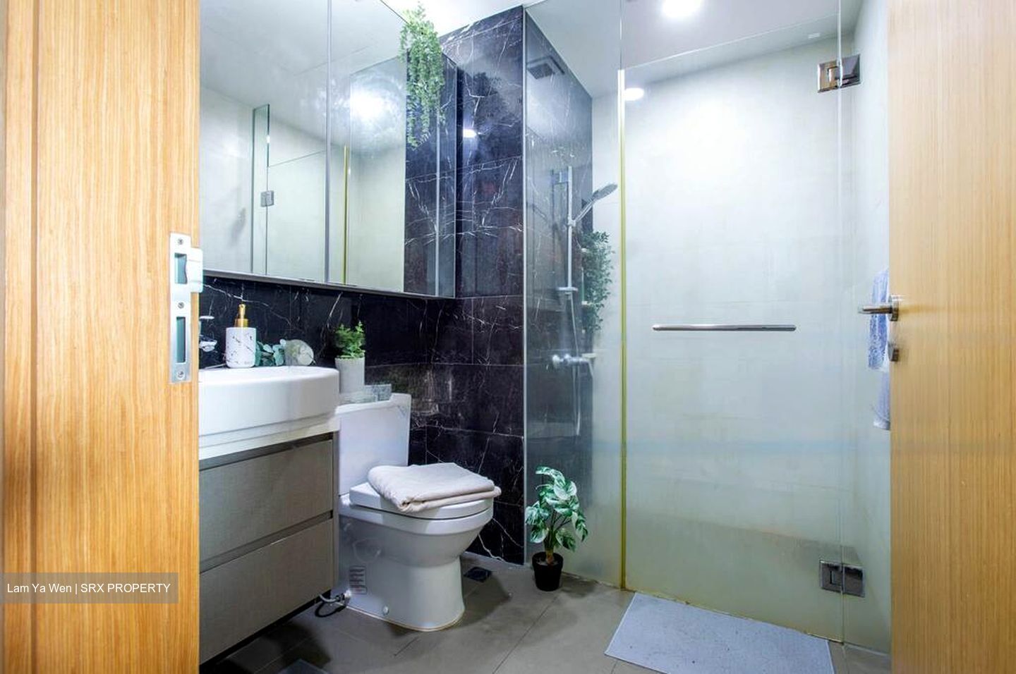 The Glades (D16), Condominium #501941051